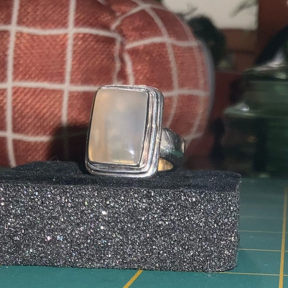 Sterling Silver Moonstone Ring - Picture 11 of 14